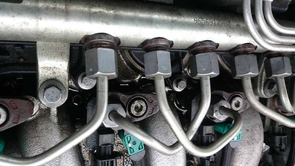 Oil pooling around injectors 13 Peugeot Forums