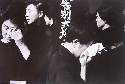 Henri Cartier-Bresson - Danjuro's Shinto Funeral, Toyko, Japan, 1965 Henri Cartier-Bresson - Danjuro's Shinto Funeral, Toyko, Japan, 1965