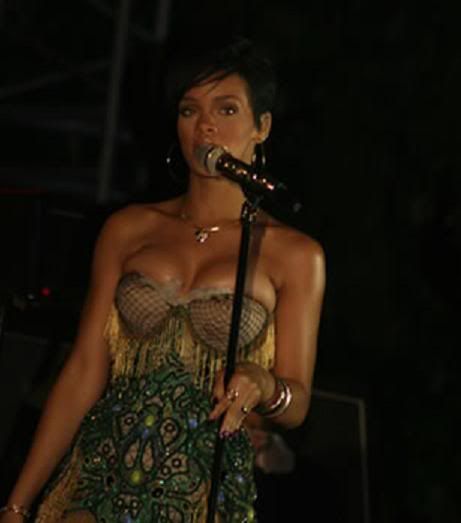 Rihanna_jamaica_thumb