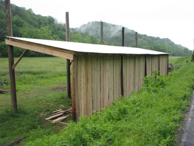 Polebarnzilla014.jpg