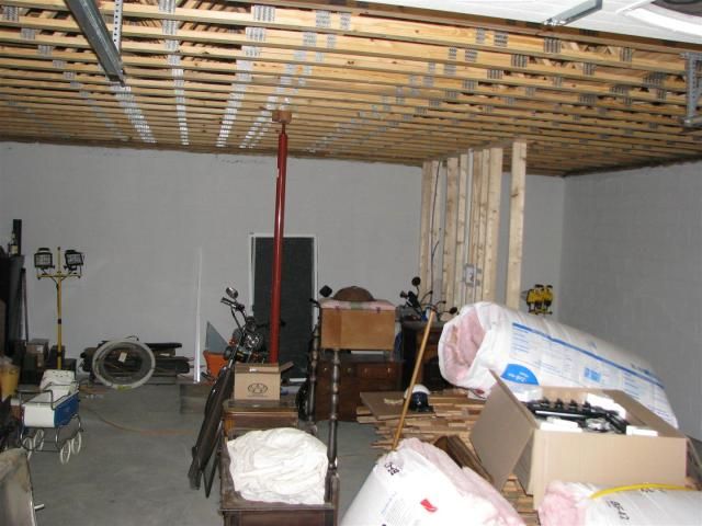 Basementpaint009.jpg