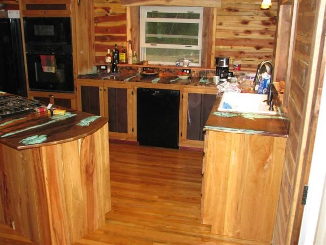 Cabinetsdone002.jpg