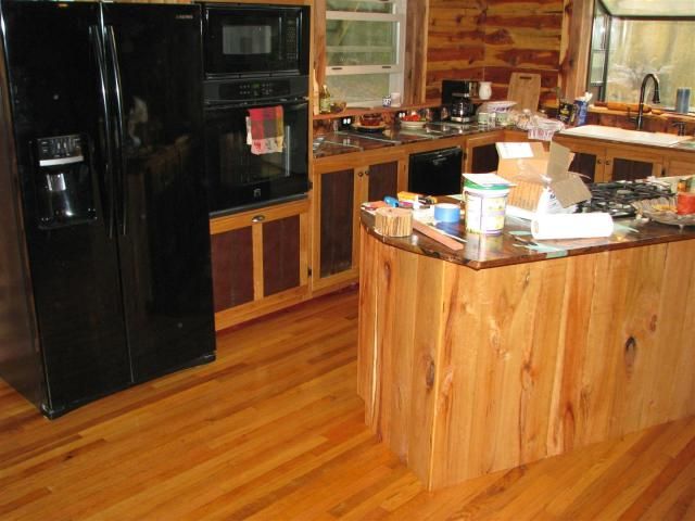 Cabinetsdone004.jpg