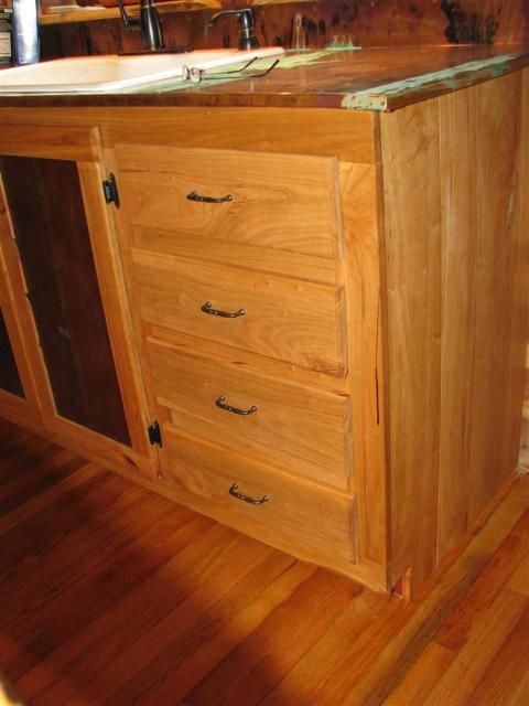 Cabinetsdone009.jpg