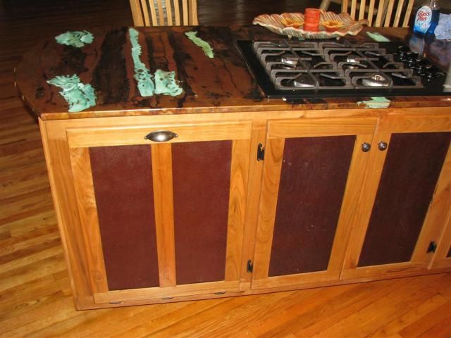 Kitchenshelves002.jpg