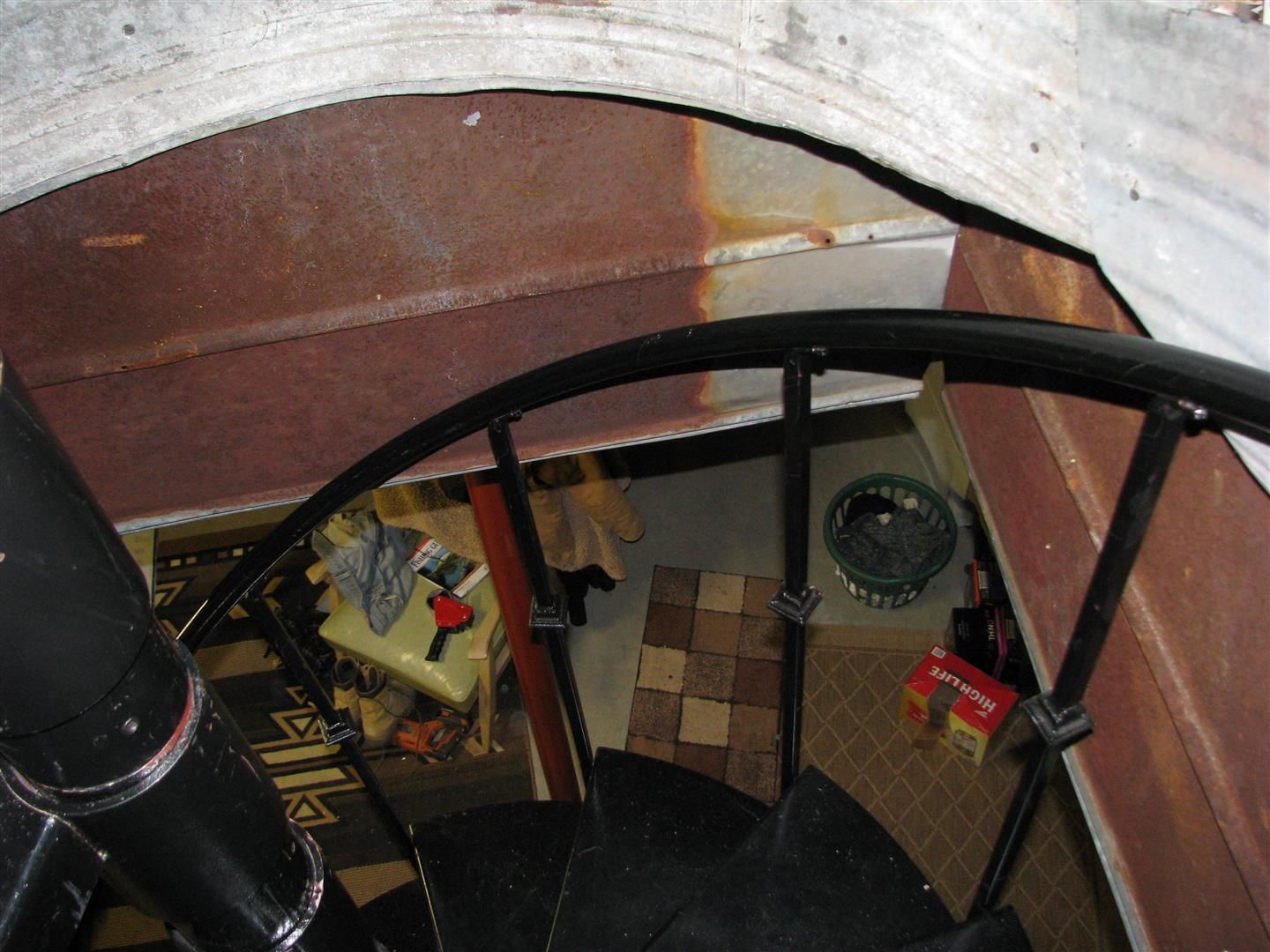 MoreBarnTin023.jpg