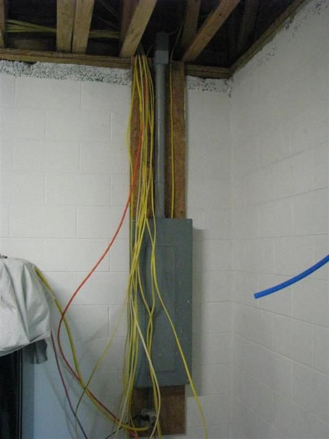 PorchTreewiring011.jpg