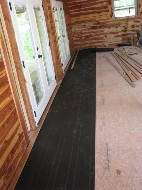 RailingsandFlooring008.jpg