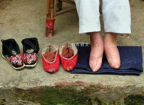 foot binding China