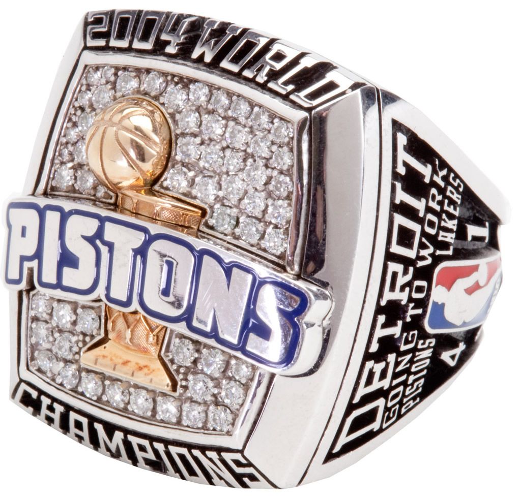 2004-Detroit-Pistons-Ring_zps9c49493b.jp