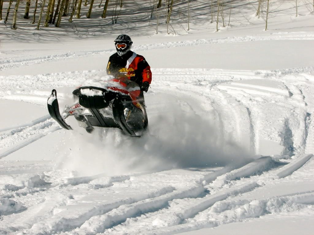 Snowmobilin2008064.jpg