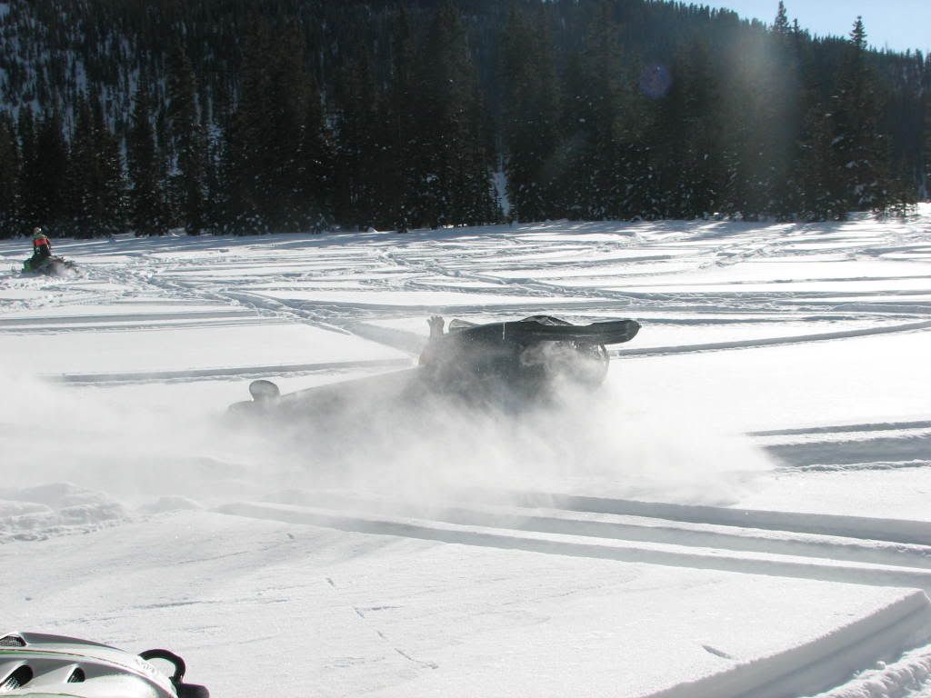 Snowmobilin2008082.jpg