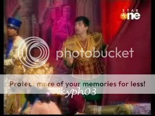 Photobucket hspace5