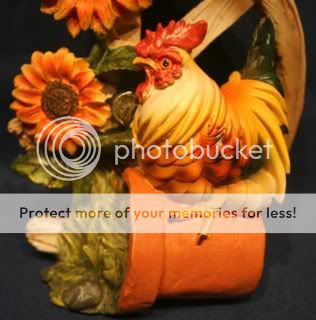 Rooster Chicken Garden Statue w/ Sunflower & Flower Pot  